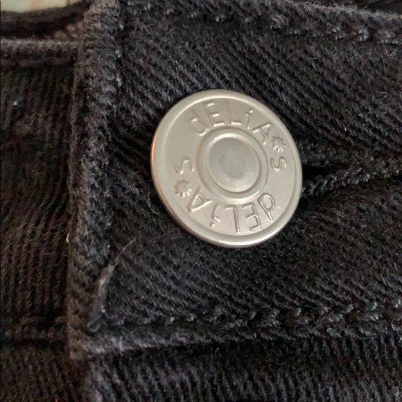 black high-waisted jean shorts - Picture 3 of 4